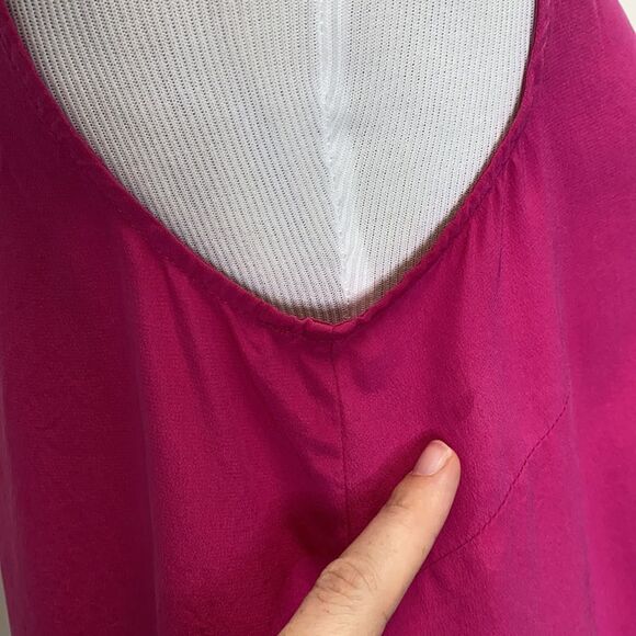 Lilly Pulitzer Raleigh Tie Top Berry Pink Small - Picture 4 of 5